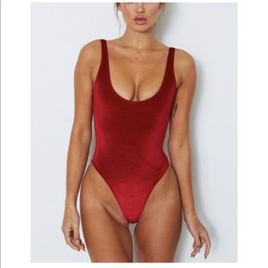 One piece bathing suit